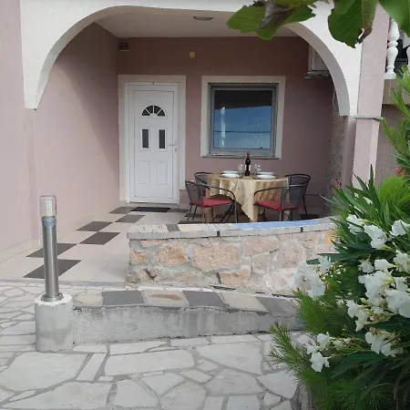 Tea-Dream House Apartment Cesarica Exterior photo