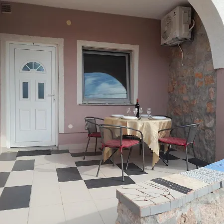 Tea-Dream House Apartment Cesarica Exterior photo